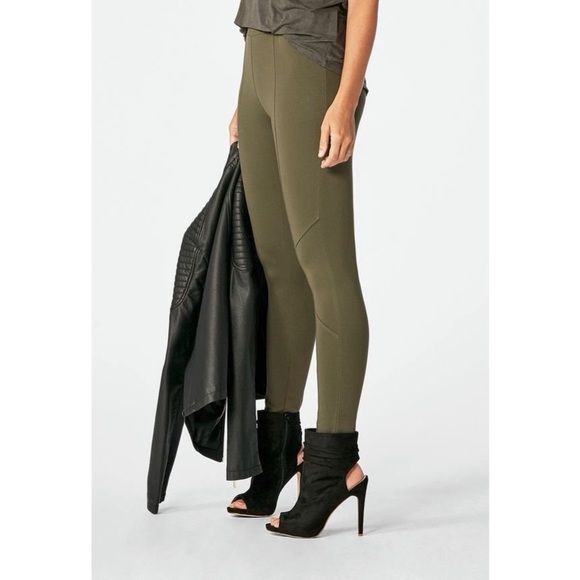 High-Waisted Seamed Leggings in Forest Night - Picture 2 of 5